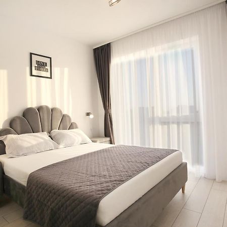 Apartament Prima Nufarul Ralu 拉迪亚 外观 照片