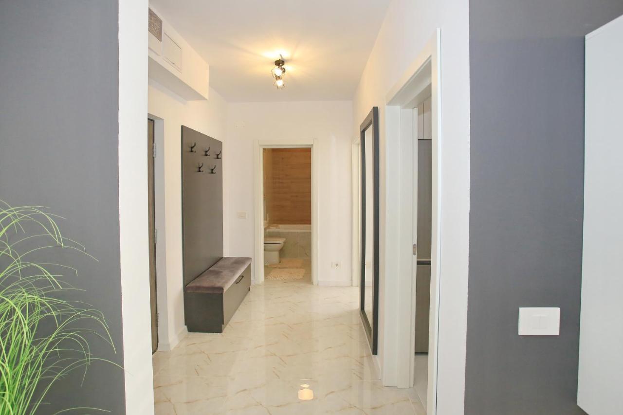 Apartament Prima Nufarul Ralu 拉迪亚 外观 照片